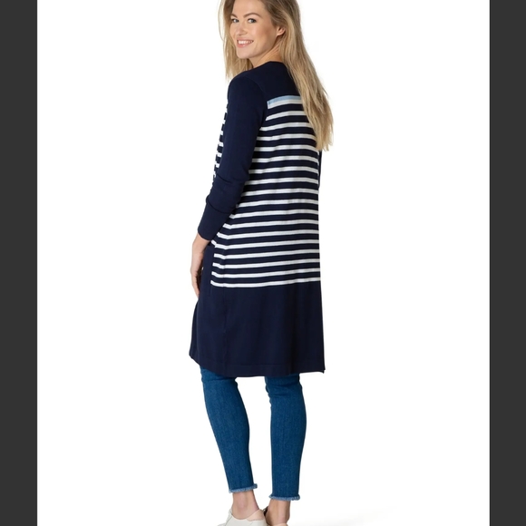 "Geja" Long Cardigan - Picture 2 of 4